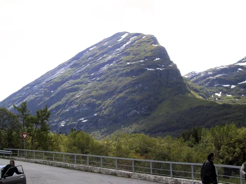 IMG-0019