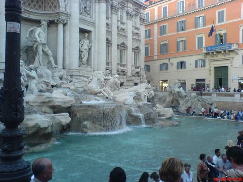 Fontana-di-Trevi