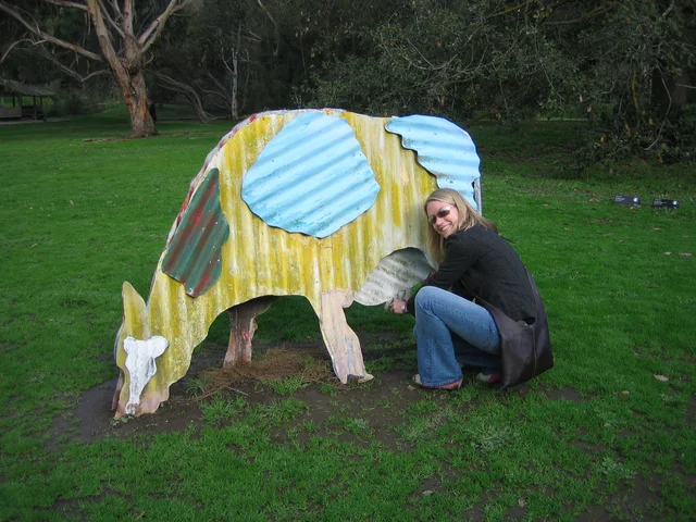 Heide-Museum-Ellen-milking-cow